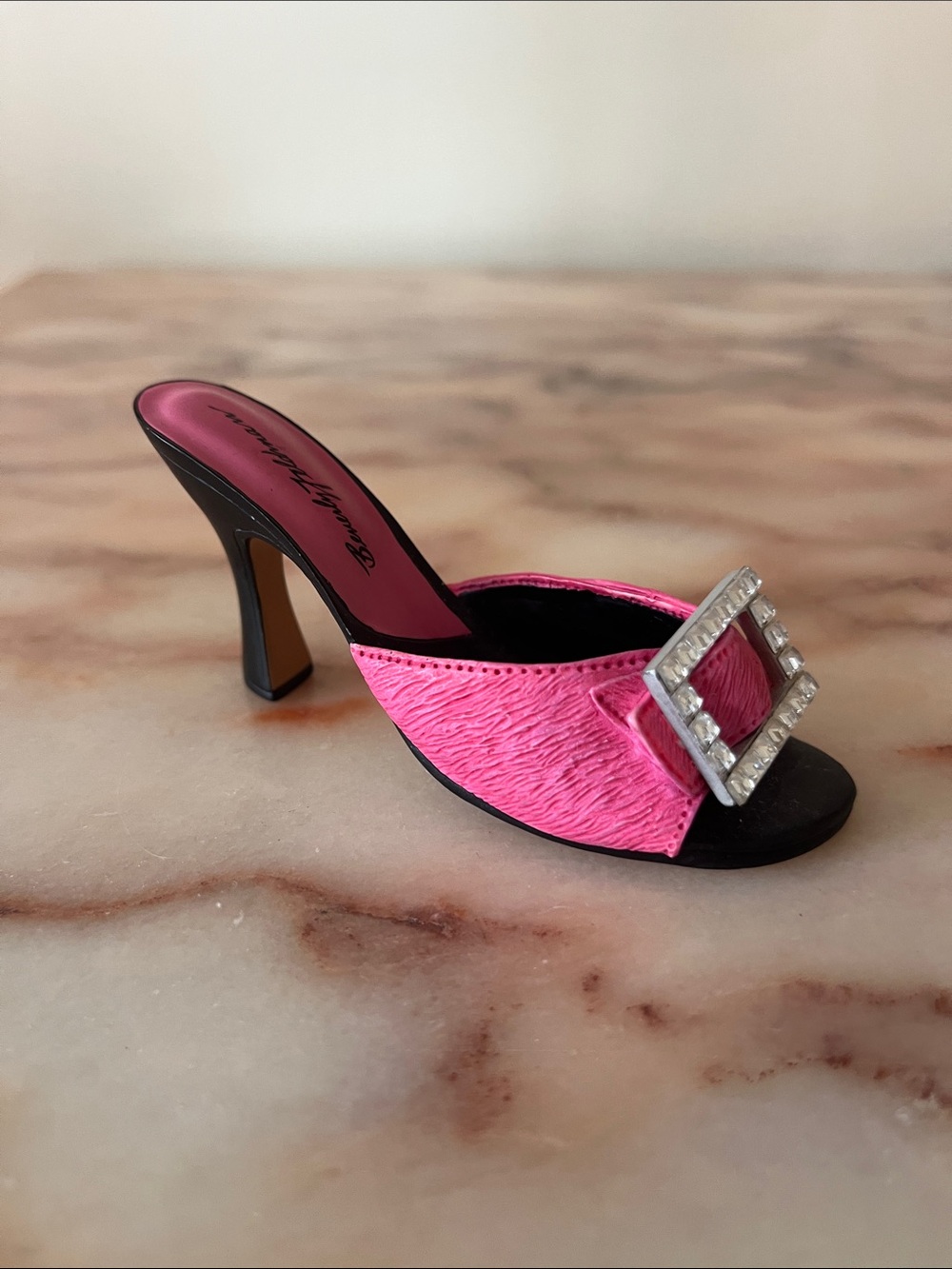“Sparkle Shoe” Just the Right Shoe by Raine